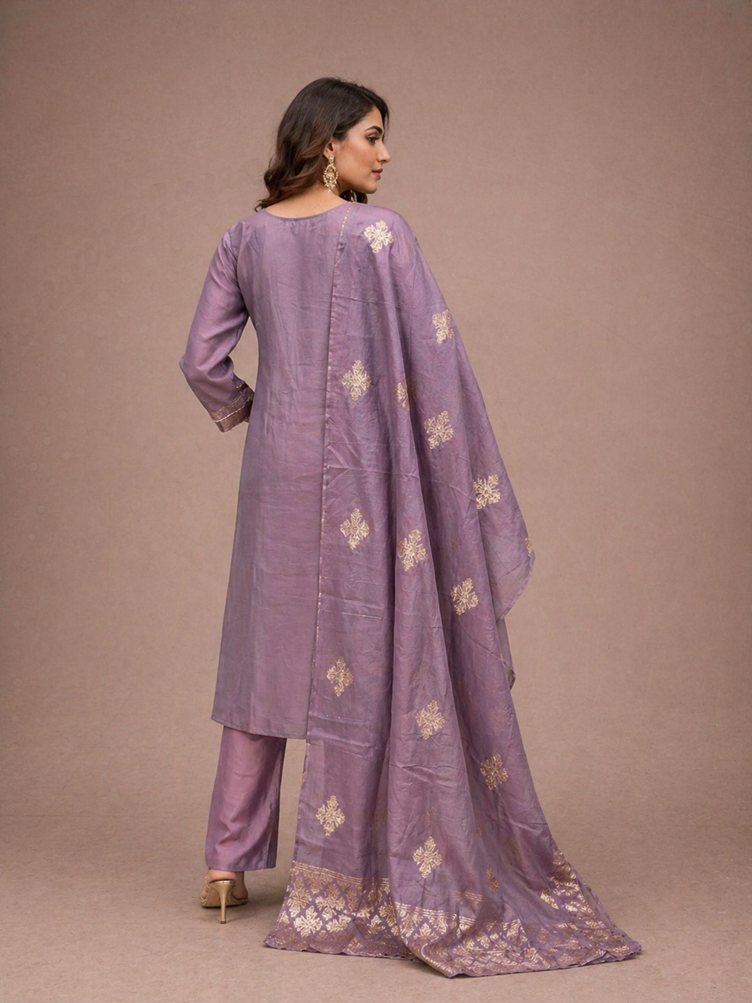 Aura of Lavender Straight Suit