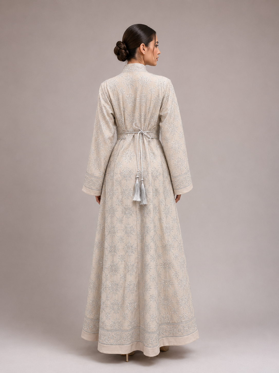 Ivory Zari Abaya